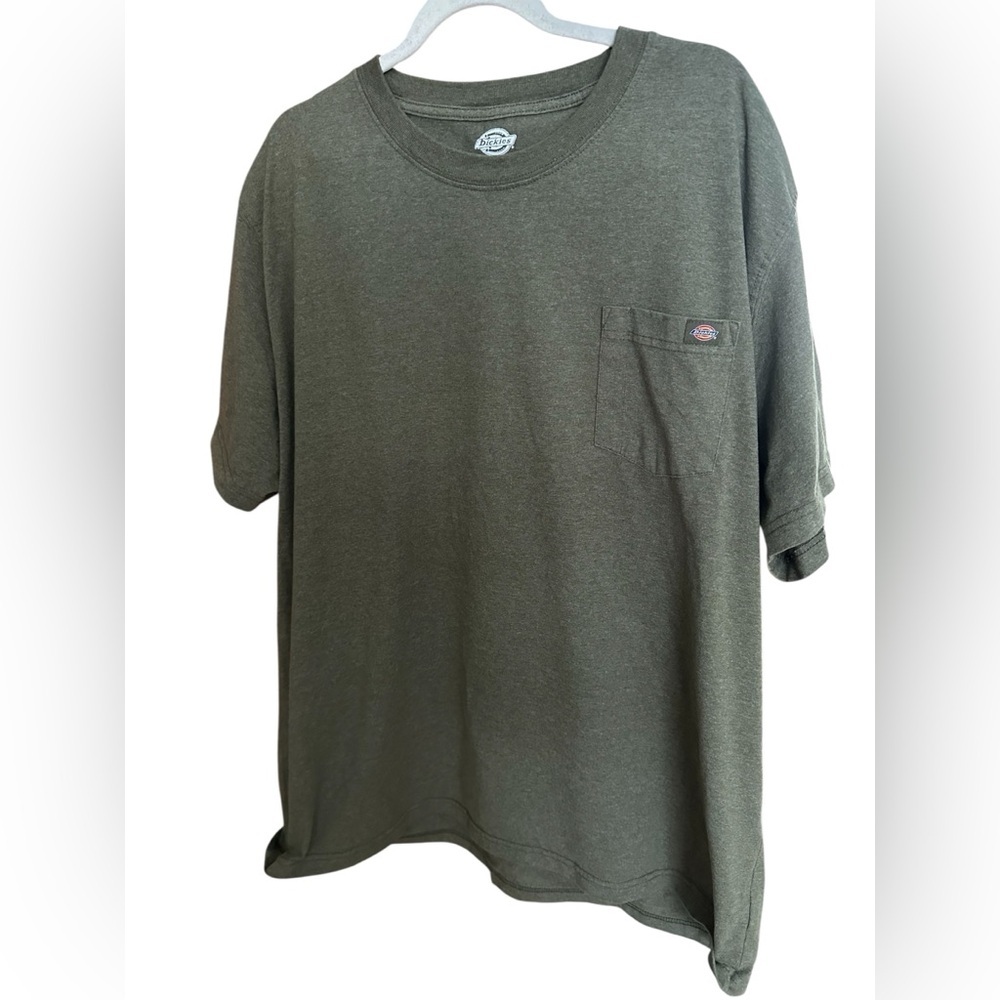 Dickies Men's Green Short Sleeve Tee